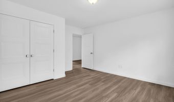 389 Southern Blvd, Bayville, NJ 08721