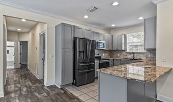 258 Prado St, Apalachicola, FL 32320