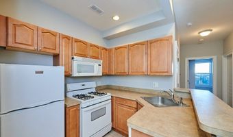 4-16 Humboldt Pl, Boston, MA 02127