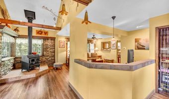 3596 Glenwood Dr, Austinburg, OH 44010