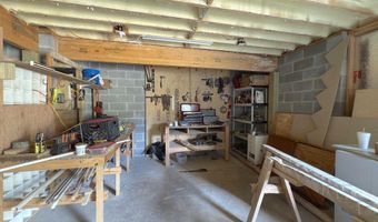 11072 Blackwater Rd, Baker, LA 70714