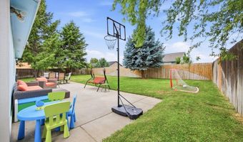 1547 13th St, Benton City, WA 99320