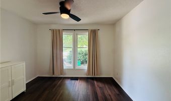 4 Chandler Ln, Bella Vista, AR 72715