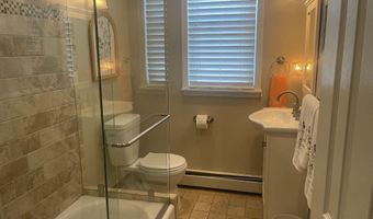 524 WALNUT St, Audubon, NJ 08106