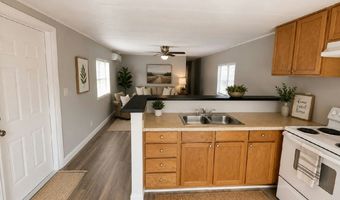 7 Tower Manor Dr 7, Auburndale, FL 33823