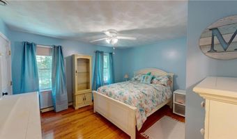 6 Forest Hill Dr, North Smithfield, RI 02896