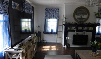 17 19 Boynton St, Bangor, ME 04401