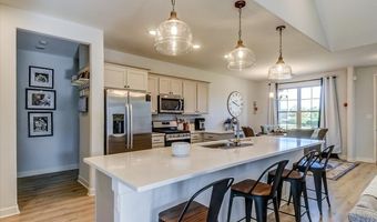 8705 BEDFORDSHIRE Dr, Bartlett, TN 38133