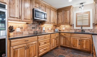 8910 Fm 779, Alba, TX 75410
