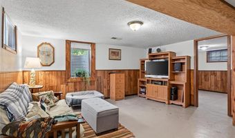 1227 5th St, St. Paul Park, MN 55071