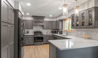 11231 S Lamon Ave, Alsip, IL 60803