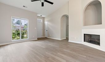 154 GARDENSIDE Dr, Alabaster, AL 35007