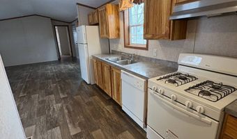 328 W. 53rd St 18, Anderson, IN 46013