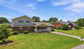 4130 Terrace Dr, Ayden, NC 28513