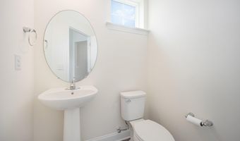 80 Nailsworth St, Angier, NC 27501