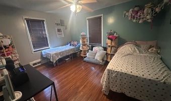 1102 10th St NW, Austin, MN 55912