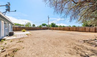 335 Mccart St, Fernley, NV 89408