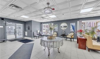 797 E Market St 209, Akron, OH 44305