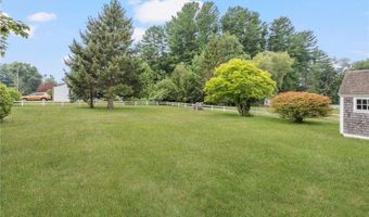 138 Homecrest Ave, North Smithfield, RI 02896