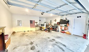 4506 Hamilton St, Atwood, TN 38220