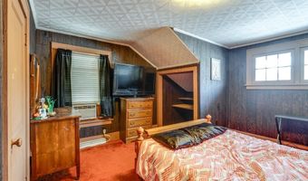 870 Parkway Blvd, Alliance, OH 44601