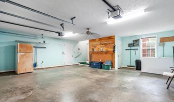 106 Hammons St, Athens, AL 35611