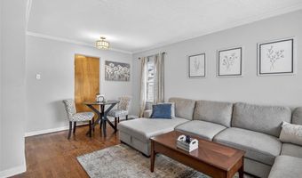 9541 Dulles Ct, Affton, MO 63123