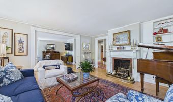 1059 Washington St, Bath, ME 04530