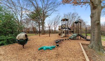 5901 MOUNT EAGLE Dr 1116, Alexandria, VA 22303