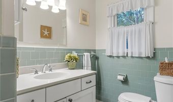 102 Windward Walk, North Kingstown, RI 02852