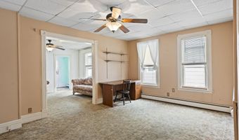 16 Lincoln Ave, Amsterdam, NY 12010