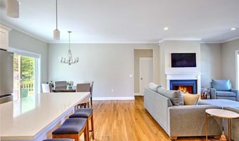 9 Cassidy Trl, Coventry, RI 02816