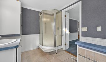 82 Colchester Commons, Colchester, CT 06415