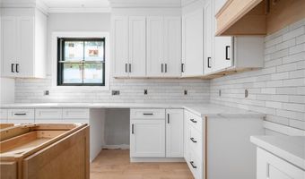 2036 Putnam Pike, Glocester, RI 02814