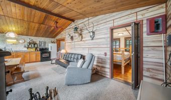9079 BOELTER LAKE Dr, Almond, WI 54909
