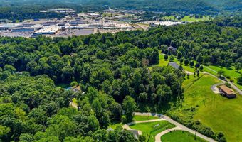 6908 Wildcat Rd, Barboursville, WV 25504