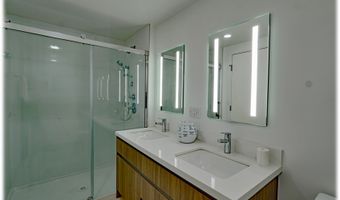 1500 Rycroft St 3918R, Honolulu, HI 96814