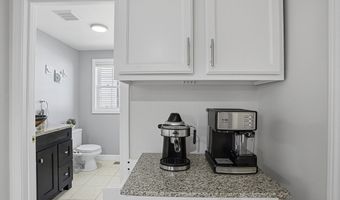 41 Nile St 41, Billerica, MA 01821