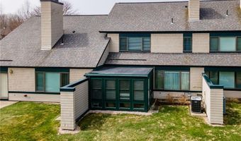 2 Stevenson Way, Narragansett, RI 02882