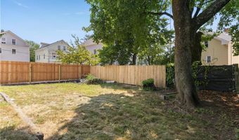 24 Erastus St, Providence, RI 02909
