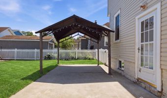 30 W Park Ave, Avenel, NJ 07001