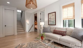 3020 Whiting Ave, Charlotte, NC 28205