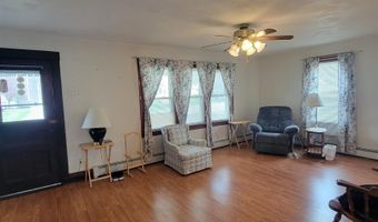 951 Gage St, Bennington, VT 05201