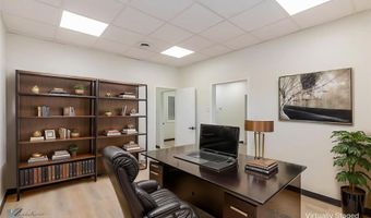 317 N Willis St Suite 2, Abilene, TX 79603