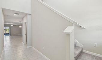 5452 RAINWOOD MEADOWS Dr, Apollo Beach, FL 33572