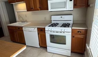 935 Elmwood St, Shreveport, LA 71104