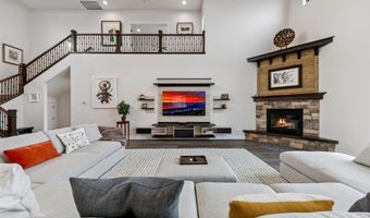 912 Holstein Ct, Gardnerville, NV 89460