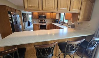7 A7 Broken Lance, Apple River, IL 61001