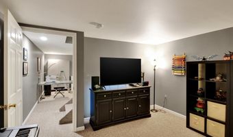 6765 WINDERMERE Ct, Allentown, PA 18104