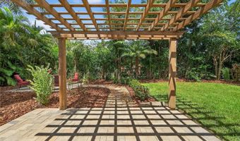 6659 CURRENT Dr, Apollo Beach, FL 33572